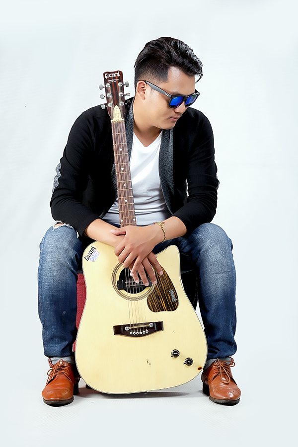 pradip lama singer