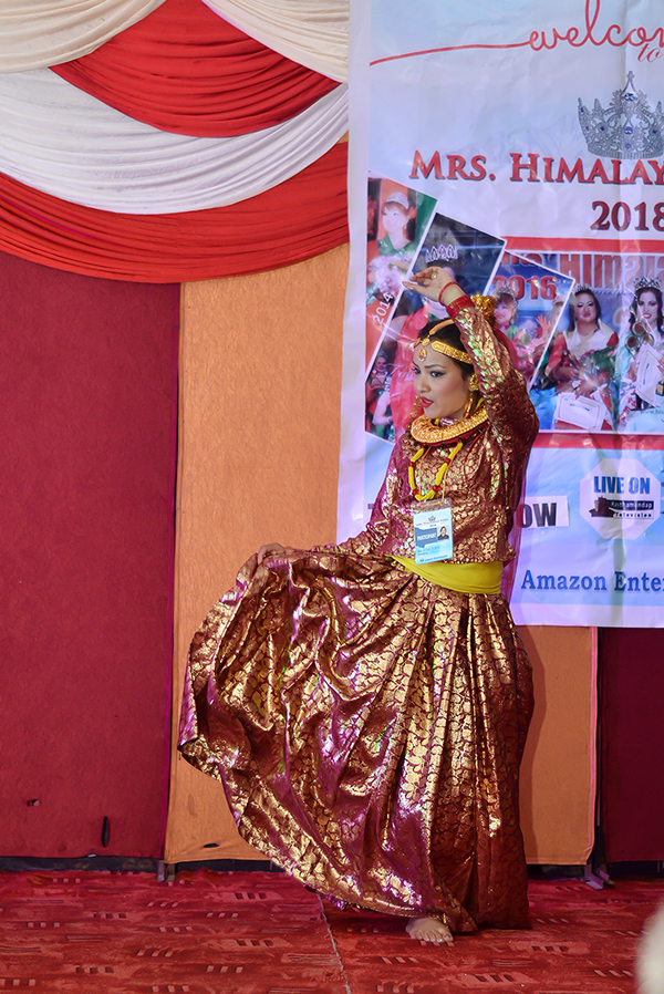 Mrs Himalayan Nepal - talent show 9