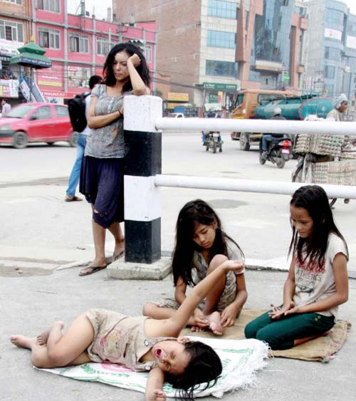 पुन: चलचित्र चकलेटको चर्चा चुलिदै , च्यारिटीमा अन्य चलचित्र भन्दा अगाडि