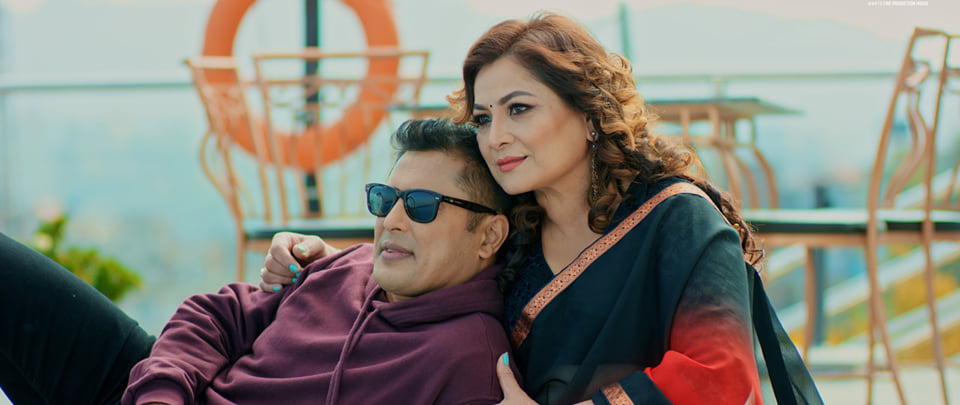 गायिका प्रबिशाको आवाजमा धिरेन शाक्य फिचर्ड (भिडियो)